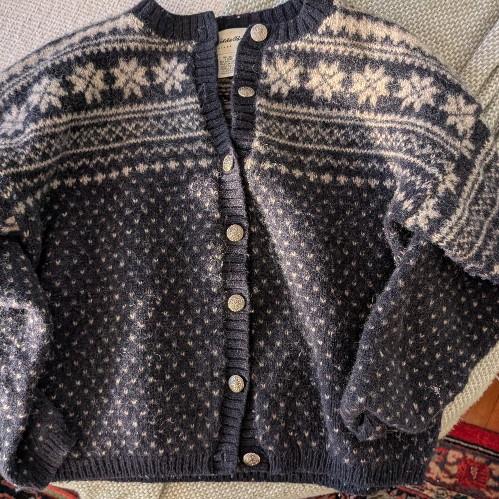 Eddie Bauer Women's L Wool Cardigan
